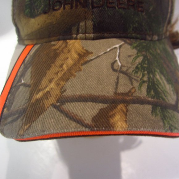 John Deere Camo Nortraxx Hat with Adjustable strap - Picture 6 of 10